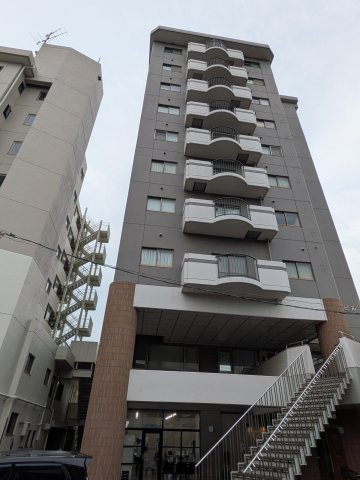 パルポート上大岡の外観