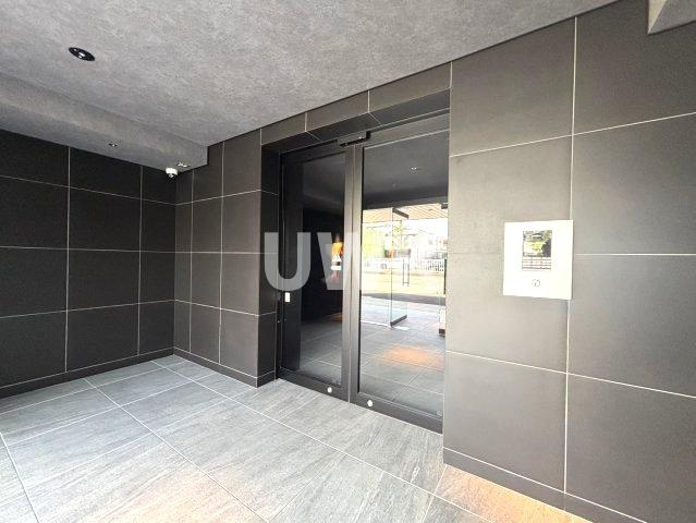 名古屋市北区金城２丁目の賃貸マンションのエントランス