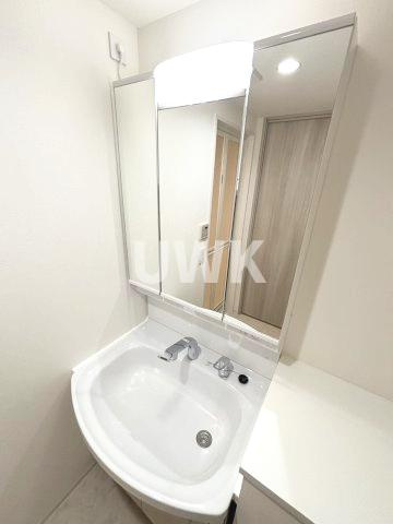 名古屋市北区金城２丁目の賃貸マンションの独立洗面台