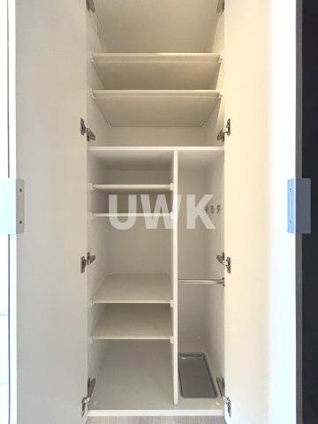 名古屋市北区金城２丁目の賃貸マンションの玄関