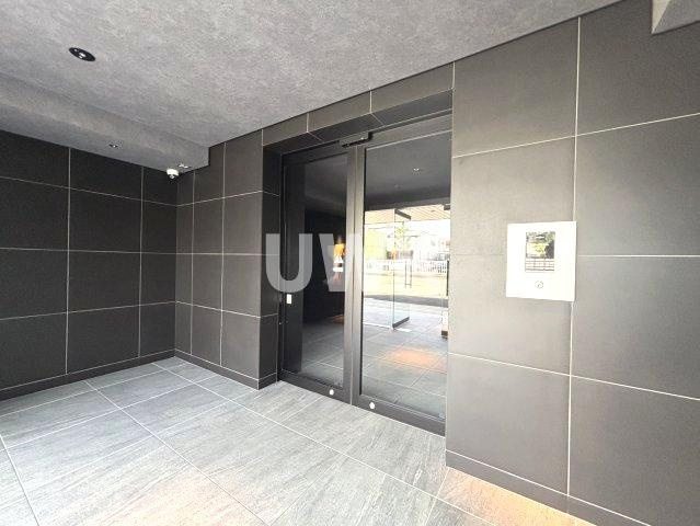 名古屋市北区金城２丁目の賃貸マンションのエントランス