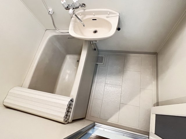AIビルの浴室
