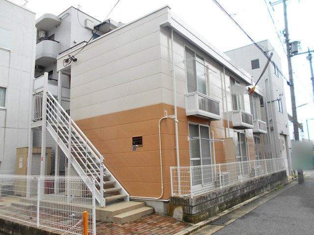 レオパレスノース　ナダの外観