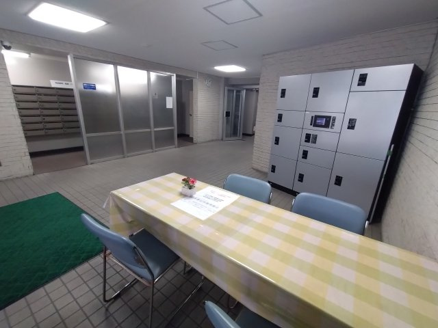 湯島武蔵野マンションのエントランス|エントランス