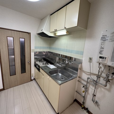 学）ハミングバードインのキッチン