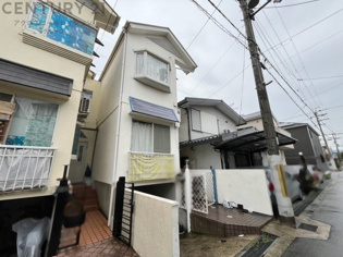 和室と洋室を組み合わせた5Kの間取りで、部屋数が多く用途に合わせて使い分けが可能です。