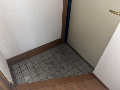 【玄関】