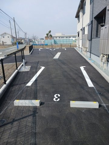 ＣＬＥＭＥＮＴ　樹　Ⅶの駐車場