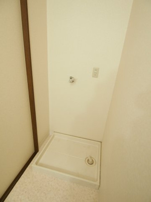【設備】 | ルナ・ピエーナ泉北 | 室内洗濯機置き場