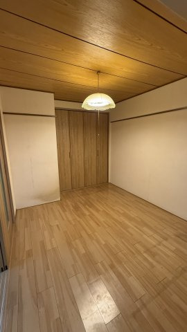 蒔田マンションの居間・リビング