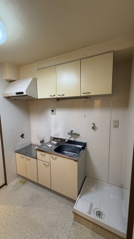 蒔田マンションのキッチン