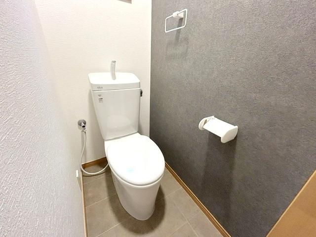 平池町　中古一戸建ての内装|トイレ２ヶ所
■物件内覧・資金計画相談・住宅ローン相談、リフォーム相談、お問合せ受付中■
※当日・翌日のご内覧、ご相談はお電話でのお問合せがスムーズです！