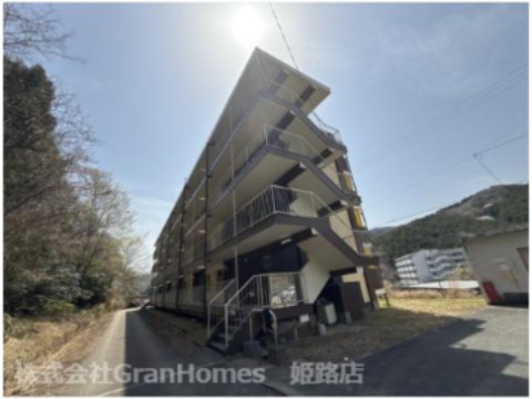 姫路市夢前町宮置の賃貸マンション