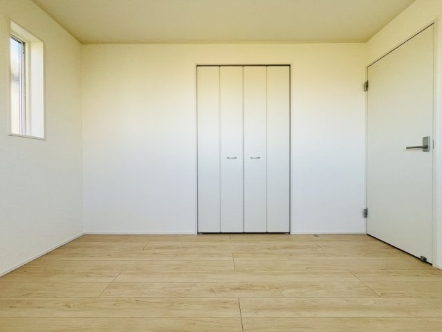 刈谷市泉田町北中浜51番13、14『仲介手数料無料』新築一戸建て・建売の洋室