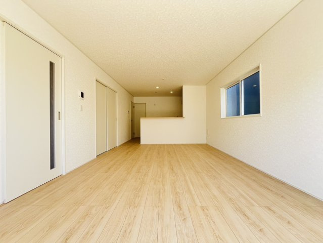 刈谷市泉田町北中浜51番13、14『仲介手数料無料』新築一戸建て・建売の居間・リビング