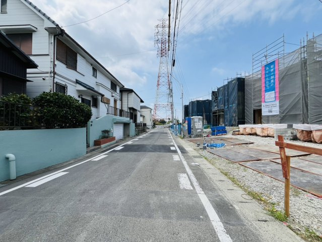 刈谷市泉田町北中浜51番13、14『仲介手数料無料』新築一戸建て・建売の前面道路含む現地写真
