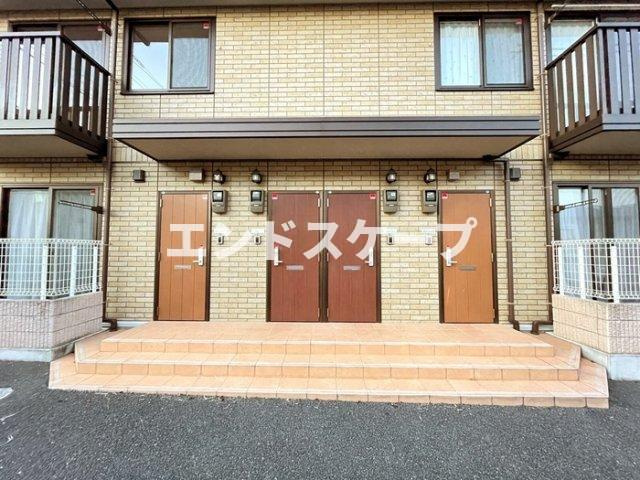 トアロード　Ⅱのエントランス|高崎、前橋エリアのお部屋探しはエンドスケープまで！お客様の理想お聞かせ下さい♪