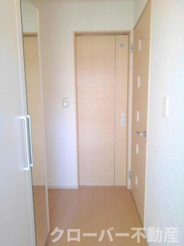 メゾン　ド　クレールＢの玄関