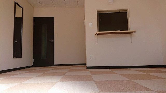 レオネクストレストエリアⅡの居間・リビング