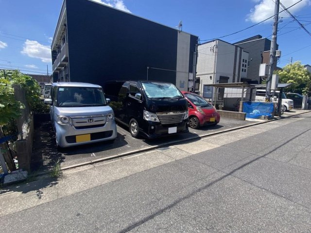 レオネクスト稲西のその他