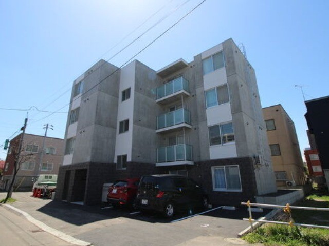 札幌市白石区東札幌四条３丁目の賃貸マンション
