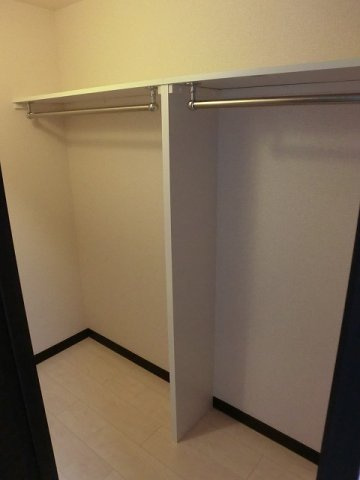 レオネクスト小山ロイヤル館の内装