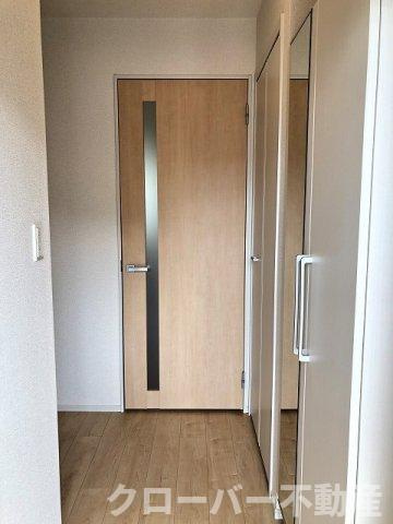 リバーサイド本山　Ｋの玄関