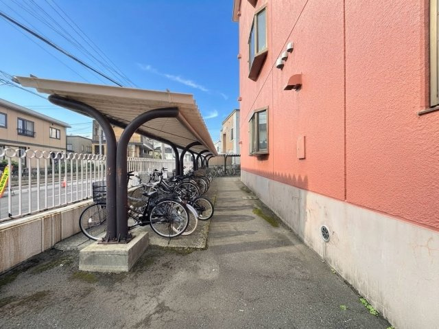トーカンマンション新川中央の駐輪場|駐輪場