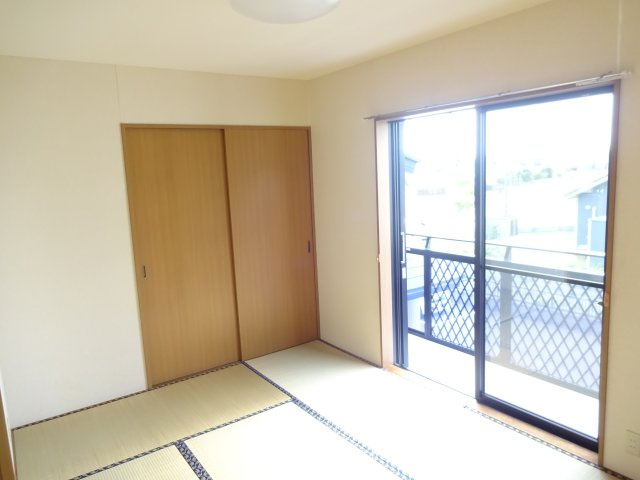神栖市土合中央１丁目のアパートの和室|和室6帖