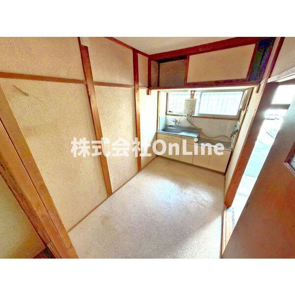東山本町８丁目テラスハウスのキッチン