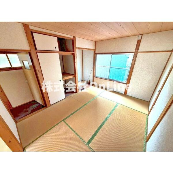 東山本町８丁目テラスハウスの和室