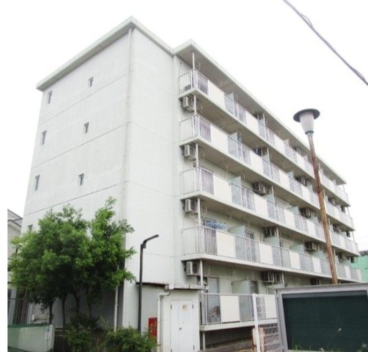 光正マンションの外観