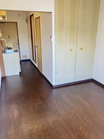 ボワリシュ戸吹の内装|退去前につき別のお部屋の写真です。