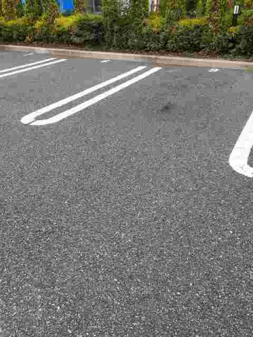 ゾーネンブルーメ・ノインの駐車場