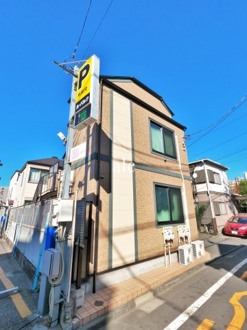 新宿区中落合３丁目のアパートの外観