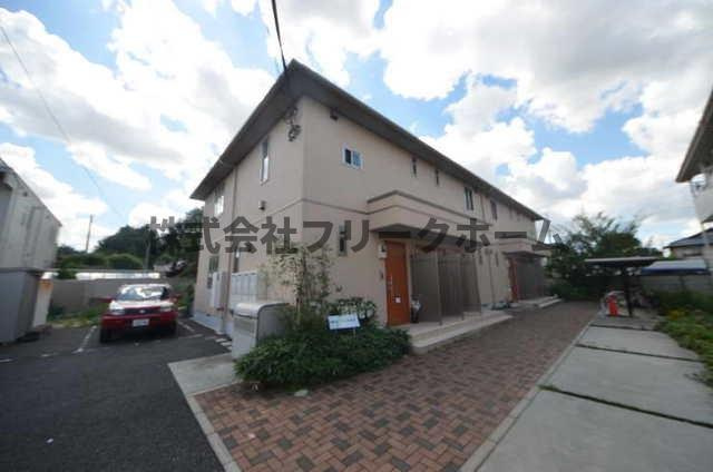 武蔵野市吉祥寺東町１丁目のアパートの外観