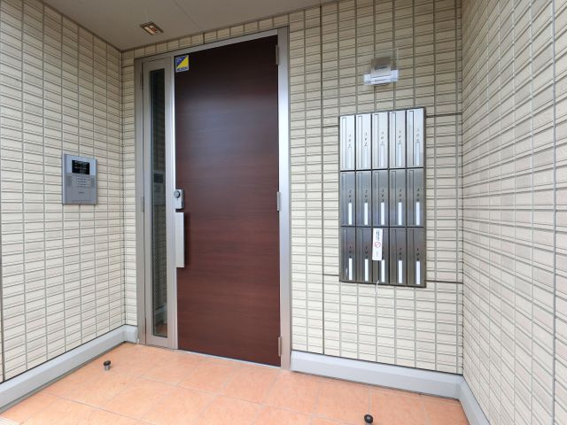 【エントランス】