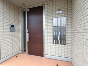 【エントランス】