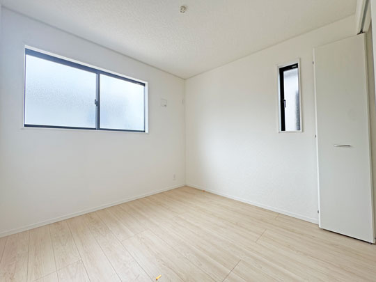 多賀城市大代の洋室