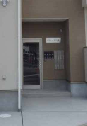 バレーヌ川越のエントランス