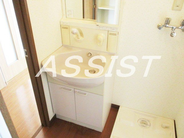 ハイツリバーサイドの洗面所