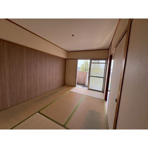 サンテラス森の和室