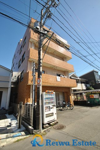 茅ヶ崎赤羽根コーポの外観
