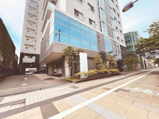 プレミスト大手さくら通りの周辺