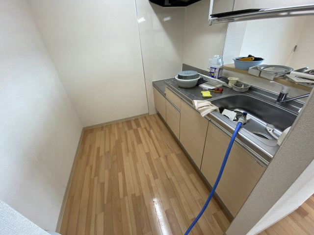 緒川プラザのキッチン|別部屋同間取りの画像になります。