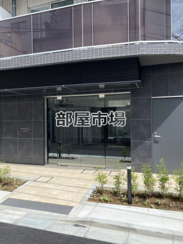 メイクス上野のエントランス