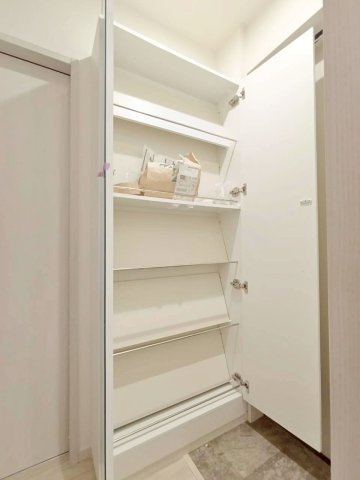 ＫＥＩＡＩ　ＲＥＳＩＤＥＮＣＥ　清瀬Ⅴの玄関|参考写真