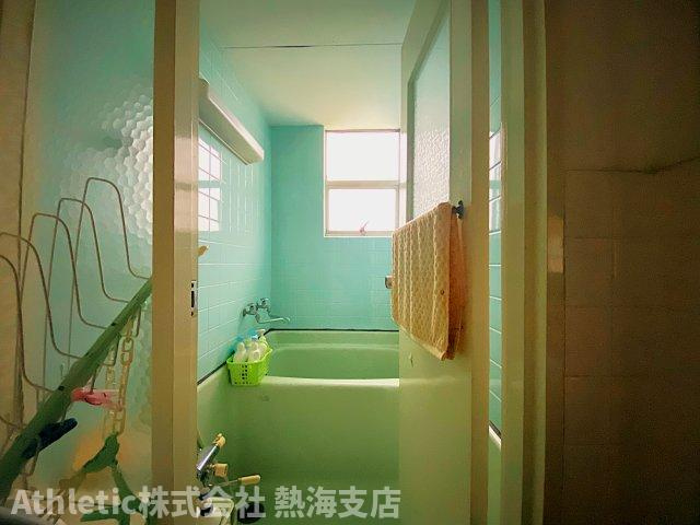 伊東一碧苑マンションの浴室