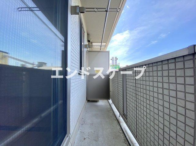 オペラハウス上大島　Aのバルコニー|高崎、前橋エリアのお部屋探しはエンドスケープまで！お客様の理想お聞かせ下さい♪
内装の色味が画像と異なる場合があります。