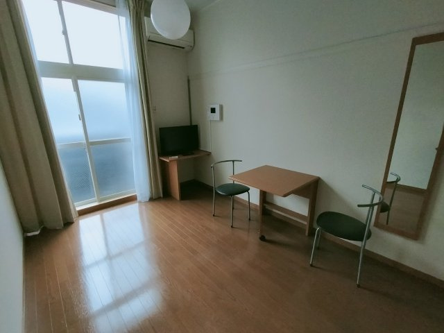 【寝室】 | レオパレストウシヨウマエ